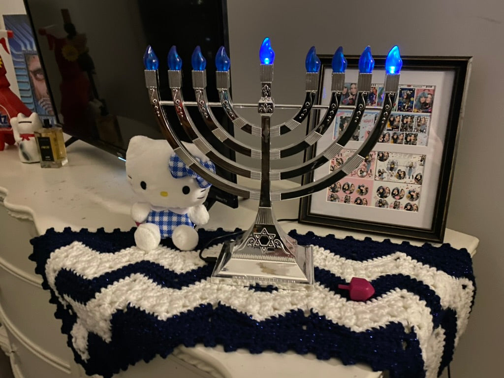 6-Day Holiday Table Runner in Hanukkah Colors Crochet Pattern by Betty McKnit