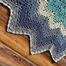 Load image into Gallery viewer, ULTIMATE 6-Day Stars Pattern Bundle - Crochet Patterns by Betty McKnit
